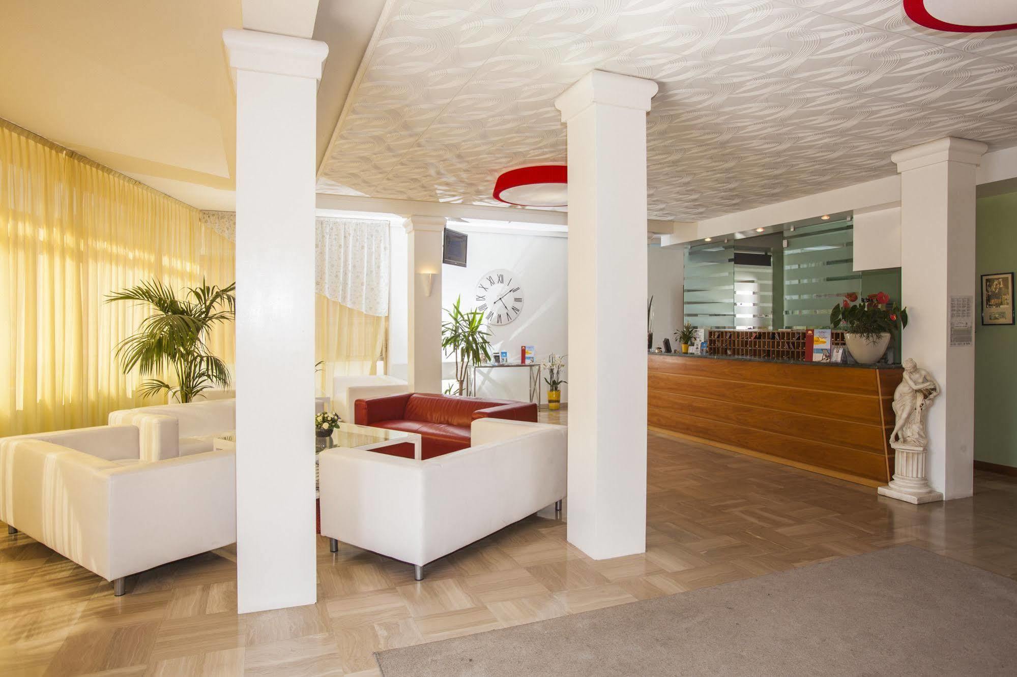 Hotel Sofia Lido di Jesolo Dış mekan fotoğraf