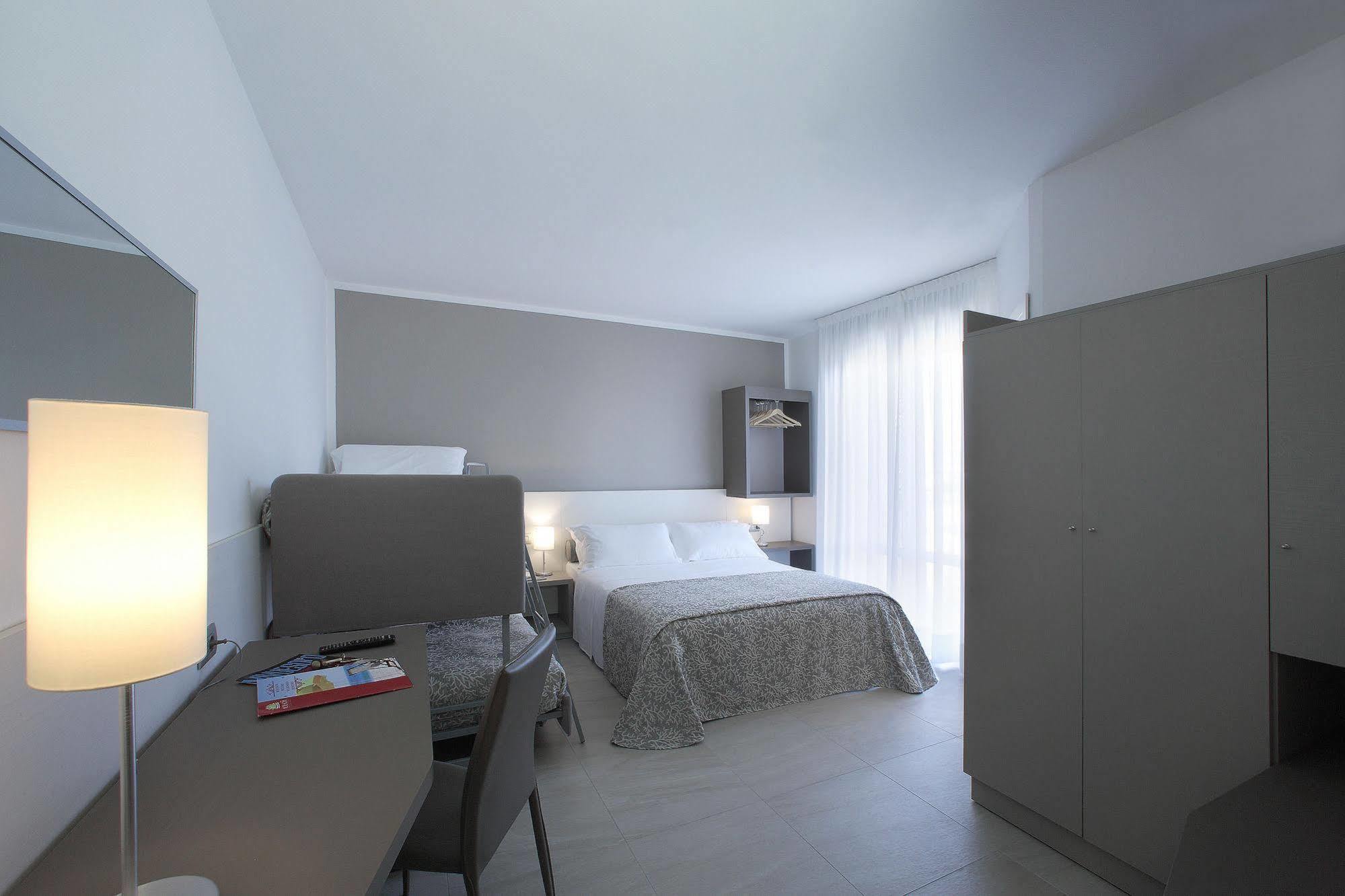 Hotel Sofia Lido di Jesolo Dış mekan fotoğraf